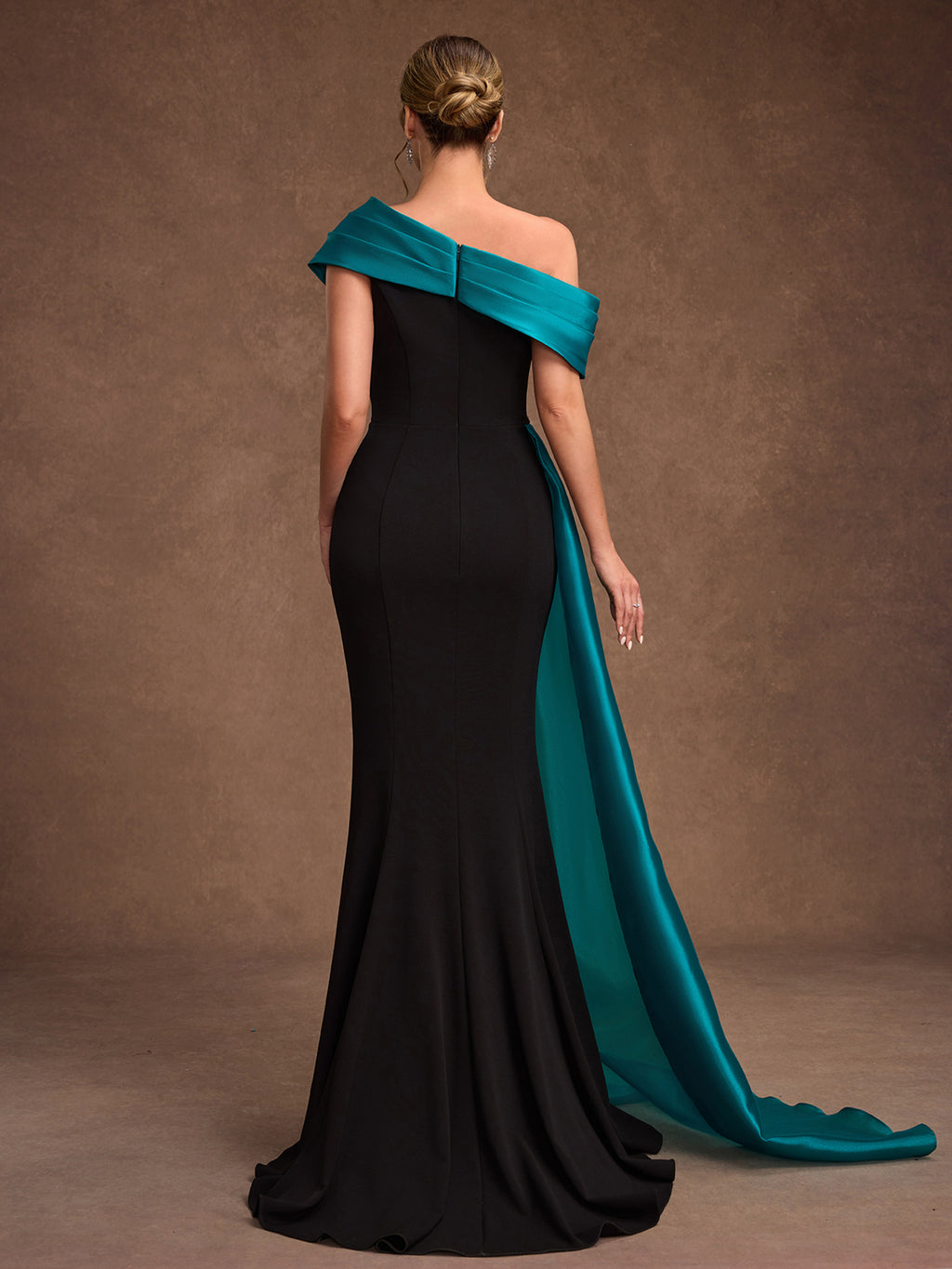 AM26021A Línea contemporánea